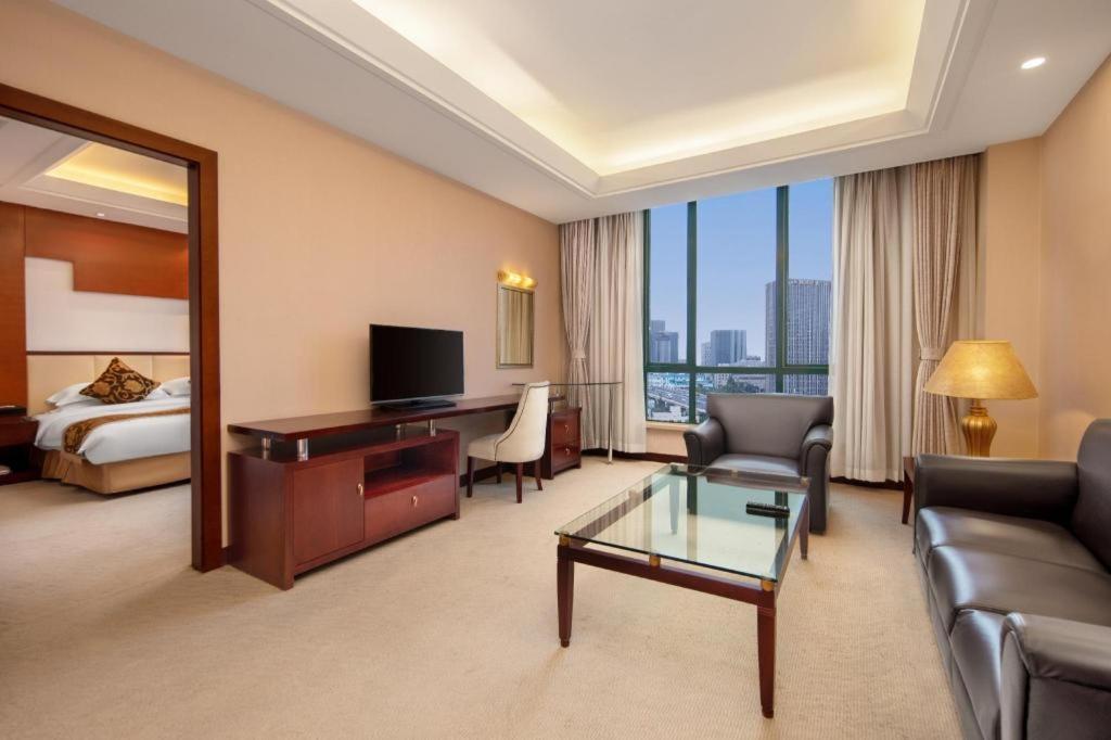 Jinrong International Hotel Sanghaj Kültér fotó