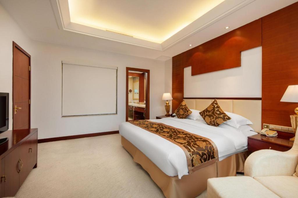 Jinrong International Hotel Sanghaj Kültér fotó