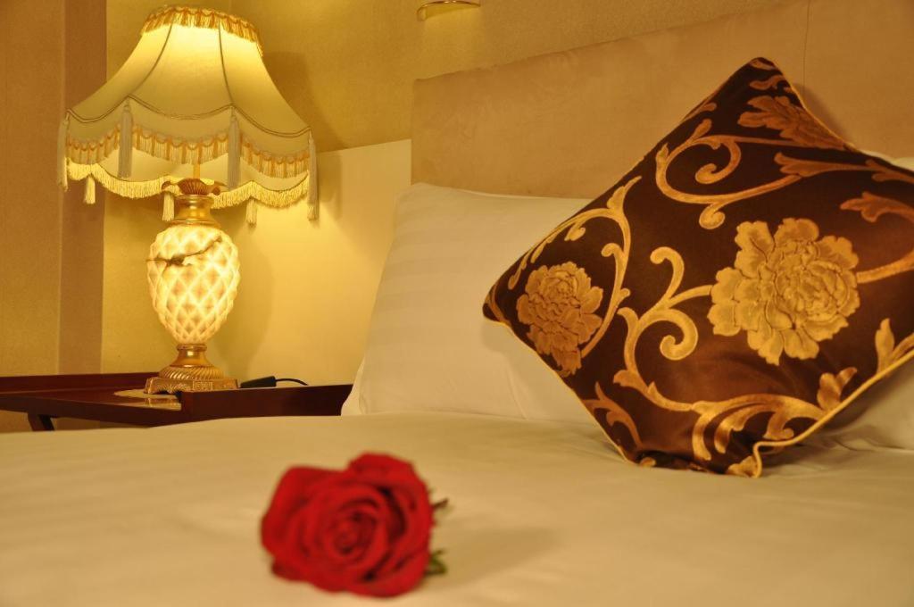 Jinrong International Hotel Sanghaj Kültér fotó