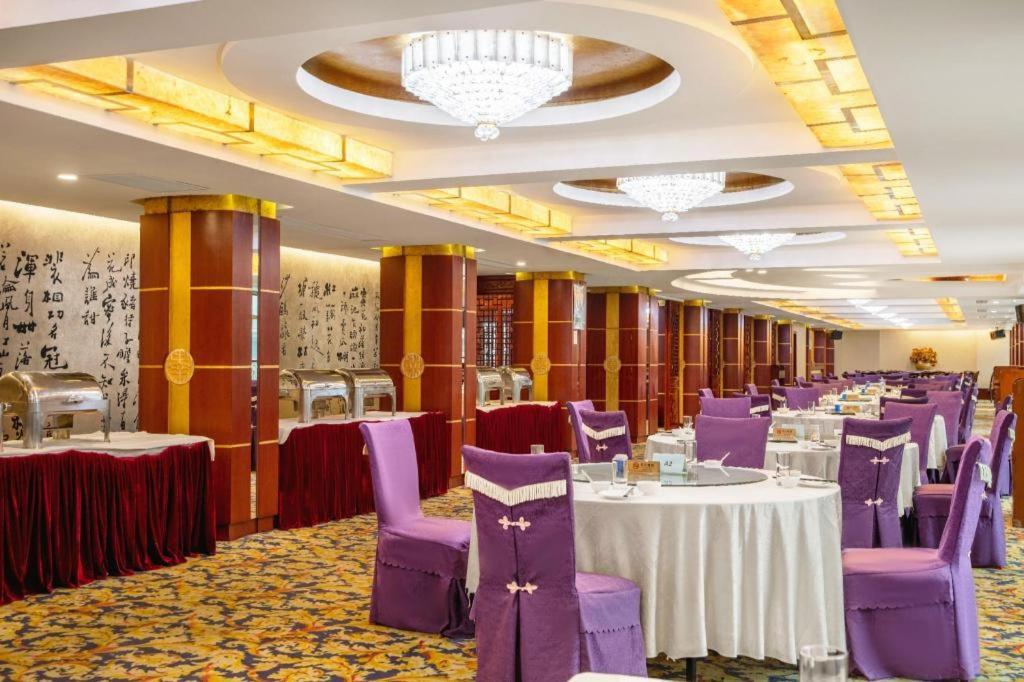 Jinrong International Hotel Sanghaj Kültér fotó