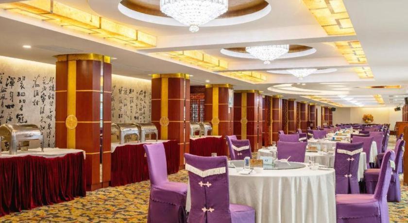 Jinrong International Hotel Sanghaj Kültér fotó